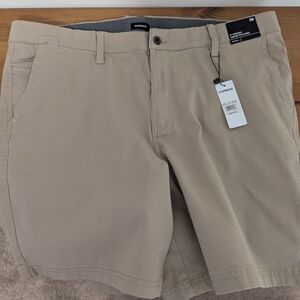 Express Men's Khaki Flat Front Shorts